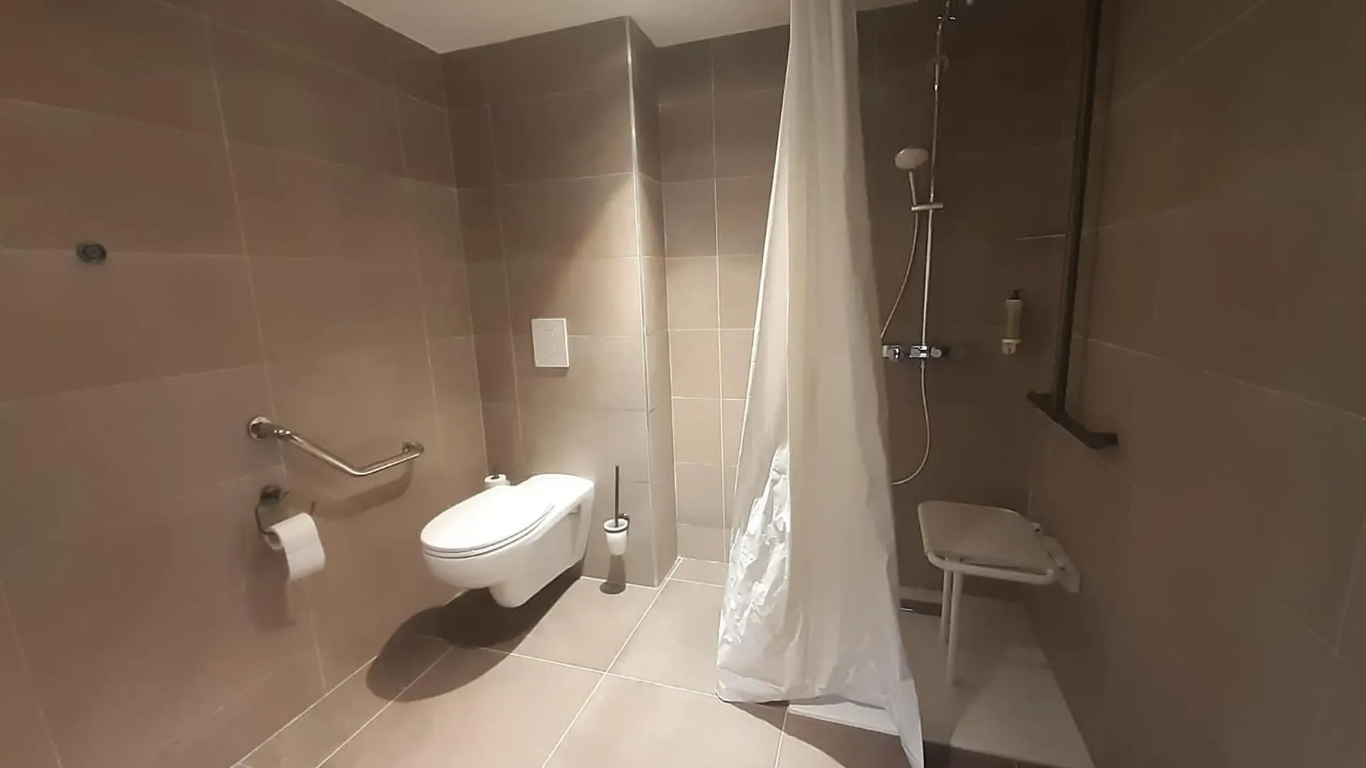 Hotel L'Escale Marine, The Originals Relais Crozon