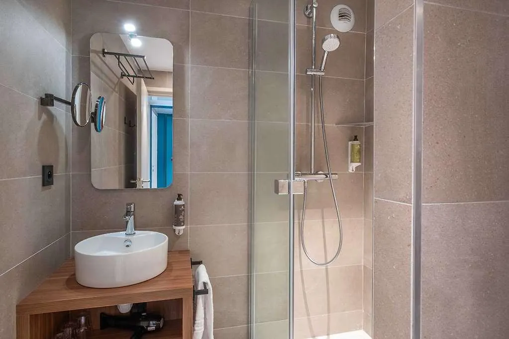 Hotel L'Escale Marine, The Originals Relais Crozon